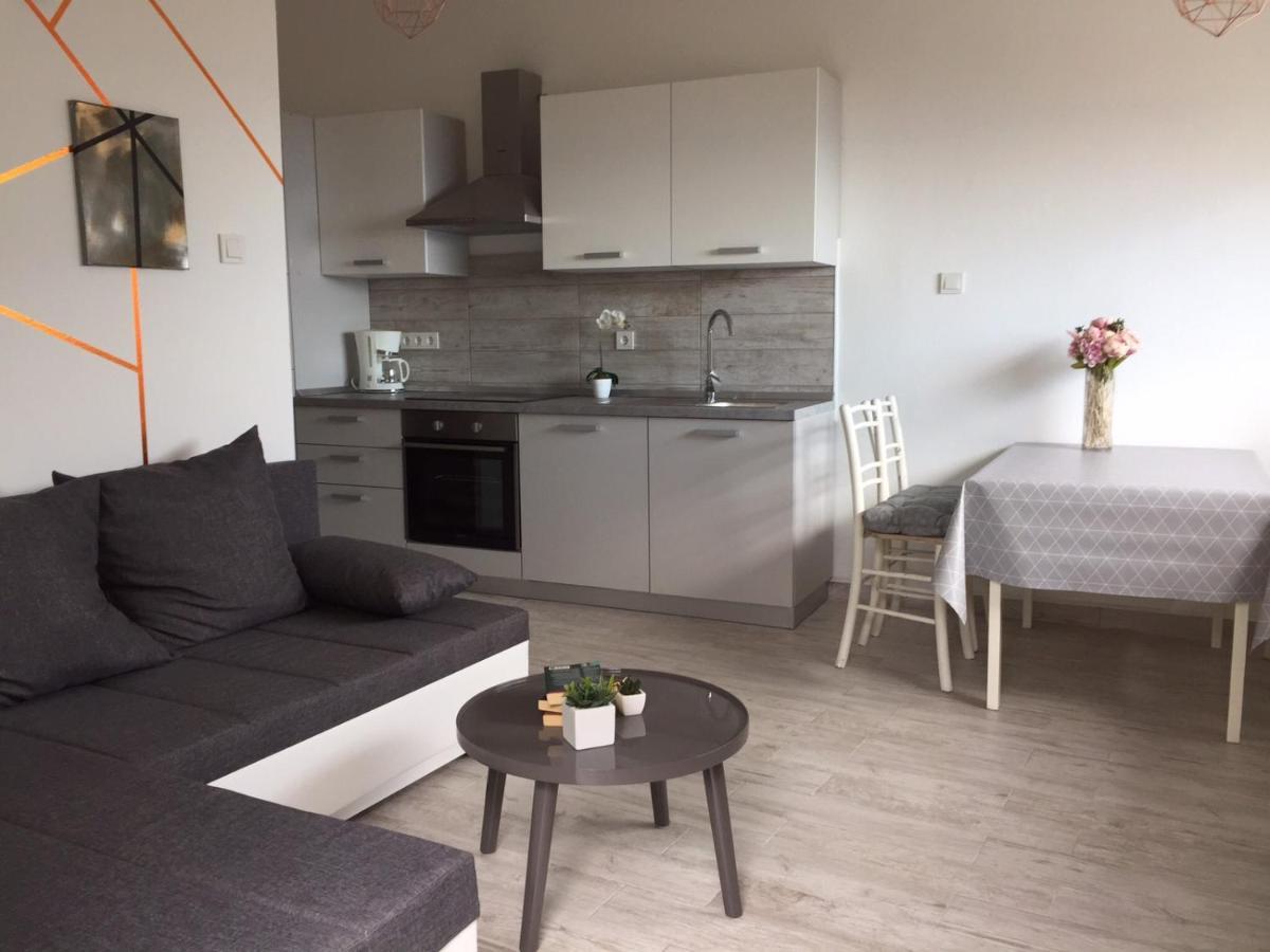 Apartments Novum Novi Vinodolski Extérieur photo