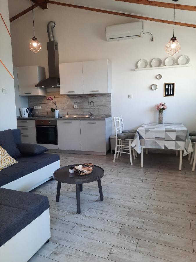 Apartments Novum Novi Vinodolski Extérieur photo